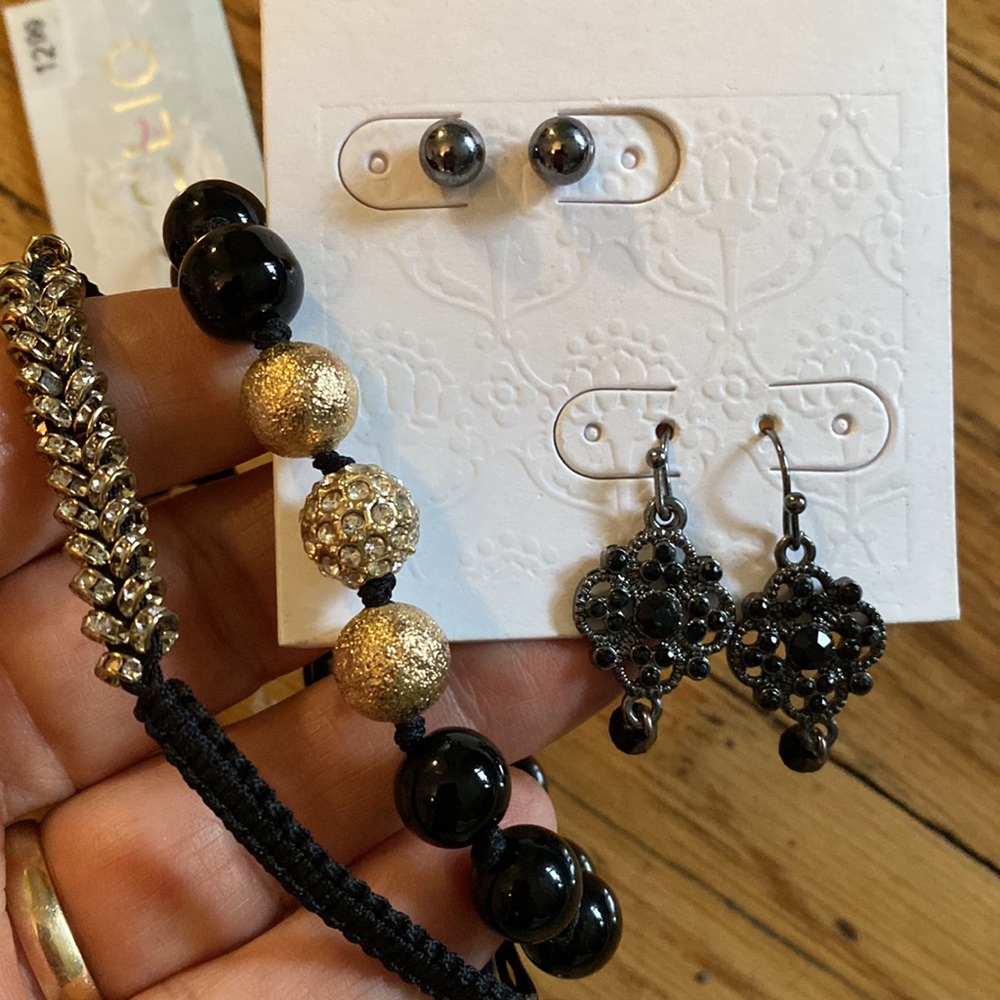 New 4 Piece: 2 Bracelet and 2 Earring Bundle